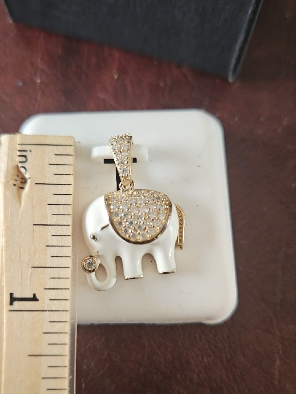 Gold & White Elephant Pendant Necklace - Elegant Women's Jewelry - Picture 5 of 6